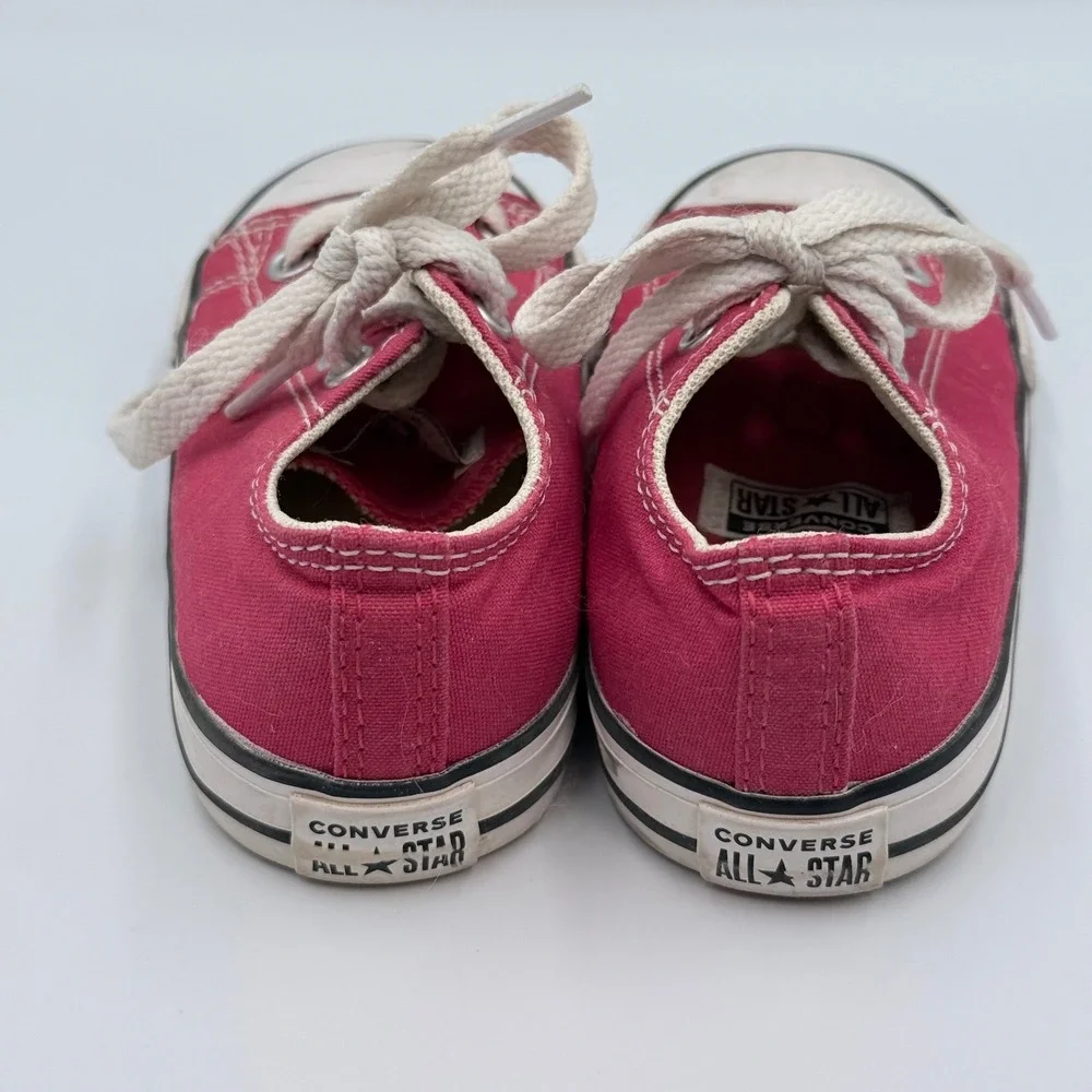 Converse Chuck Taylor All Star Infant Size 8 Low Top Red Canvas Sneakers